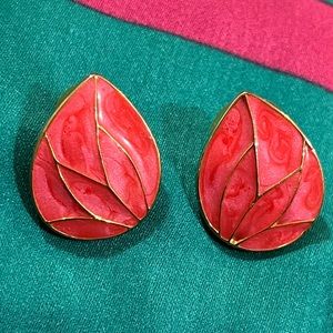 Vintage Pink Enamel Swirl Signed? Earrings Gold Tone Barbiecore Estate jewelry